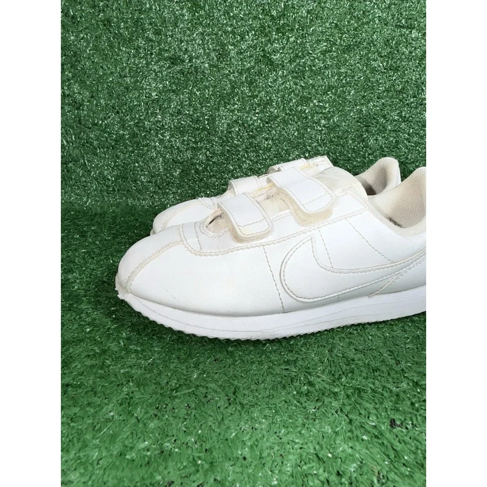 Nike Cortez Basic‎ SL Youth Size 2.5Y White Leather Shoes Sneakers 904767-102